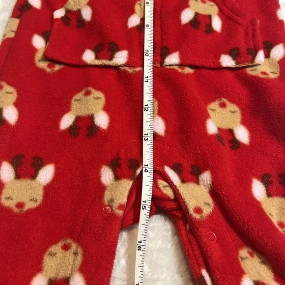 HB reindeer pajamas with a hoodie. Sz 6-9 mos. Red. Zip front - Picture 7 of 7